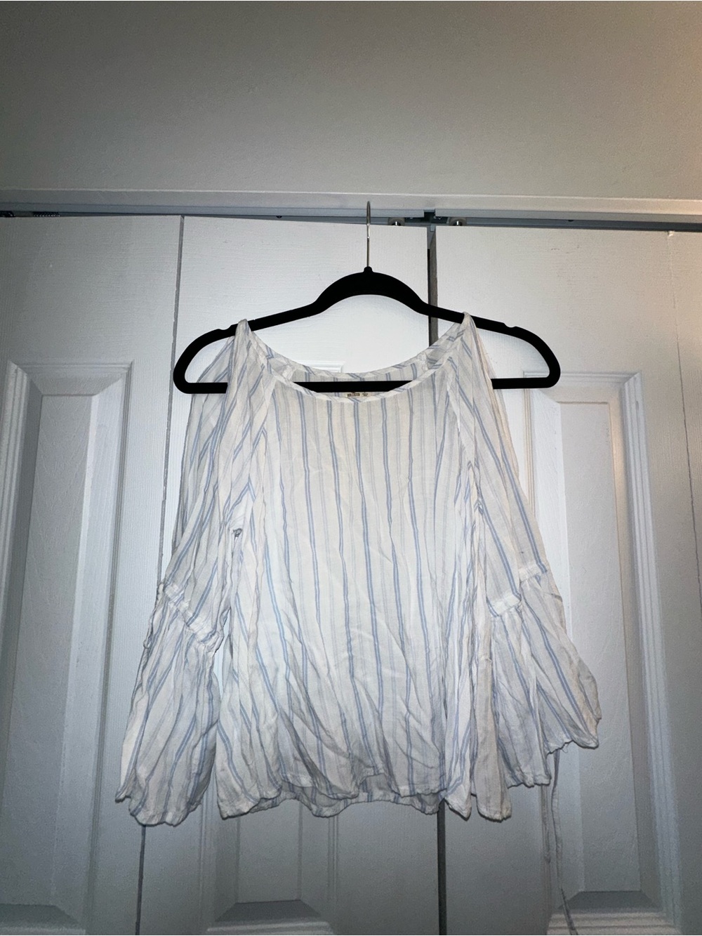 Hollister White Blouse with Light Blue Stripes and Cold-Shoulder Sleeves